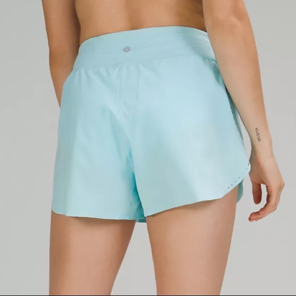 Lululemon Find Your Pace Short - Picture 2 of 5